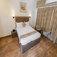Super Deluxe Room